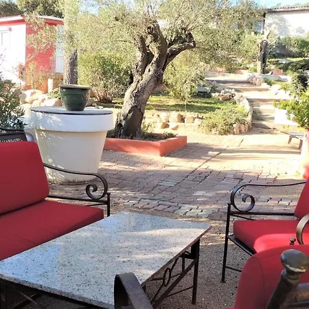 Deluxe Dans De Charme A 5 Minutes Des Plages De Santa Giulia Et Palombaggia Villa